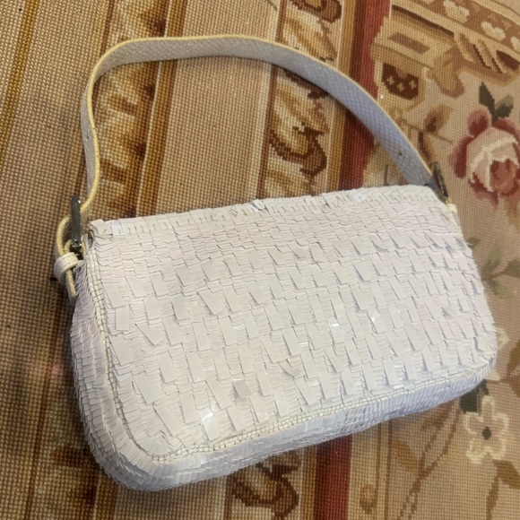 Vintage Fendi Sequins Baguette White Designer Shoulder Bag With Lizard Accents - Picture 7 of 16